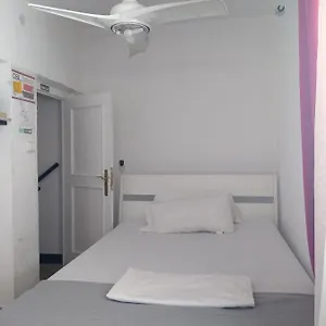 Bellavista Playa Hostel Málaga